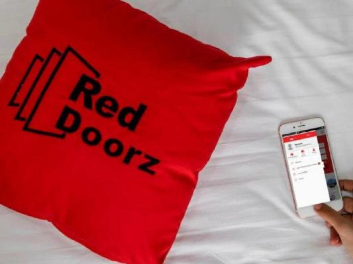 Reddoorz Plus @ Mahendradatta Denpasar Exterior foto